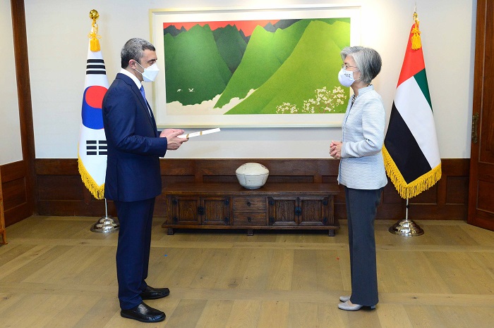 코로나 뚫고 방한한 UAE 외교장관과 협력 강화 논의