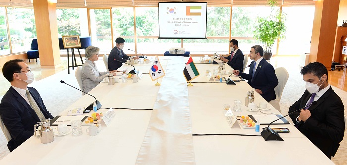 코로나 뚫고 방한한 UAE 외교장관과 협력 강화 논의
