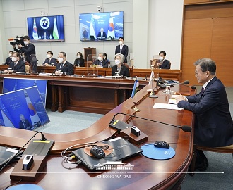 한-우즈베키스탄 무역협정 협상개시 공식 선언 이미지