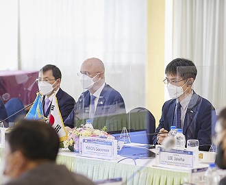 한국보건산업진흥원-주한카작대사관, 보건의료 비즈니스 라운드 테이블 이미지