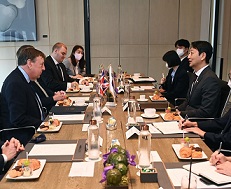 산업부 통상교섭본부장, 영국 무역특사 면담 이미지