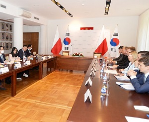 한국-폴란드 간 국방 · 방산협력 강화방안 논의 이미지