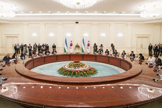 한-우즈베키스탄 공동선언문 이미지