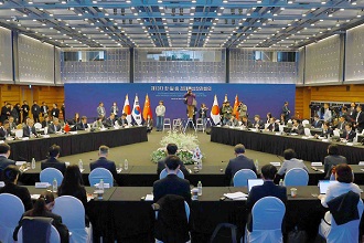 한(韓)·일(日)·중(中) 경제통상장관회의 이미지