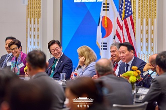 [UN 총회 계기] 뉴욕증권거래소 타종 및 대한민국 투자 서밋
