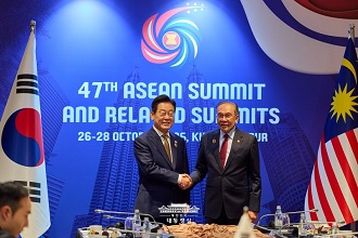 [ASEAN 정상회의 계기] 캄보디아, 말레이시아와 양자회담