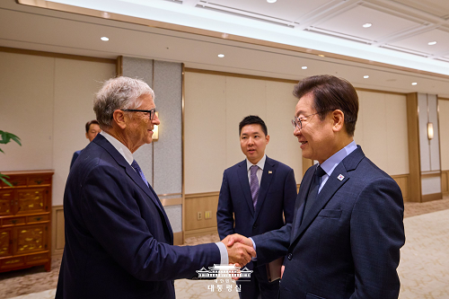이재명 대통령, '빌게이츠' 게이츠재단 이사장 접견 이미지