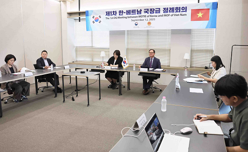 한-베트남 국장급 정례회의 개최: 한국측 모습