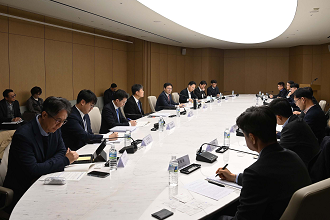 정상 경제행사 성과관리 TF: 기업 협력과 사업으로 확산되기 위한 방안 논의