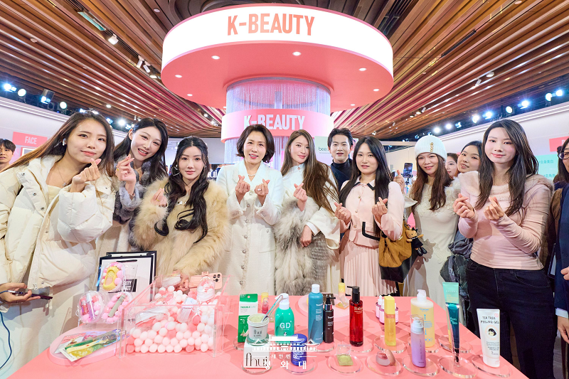 단체 사진 촬영