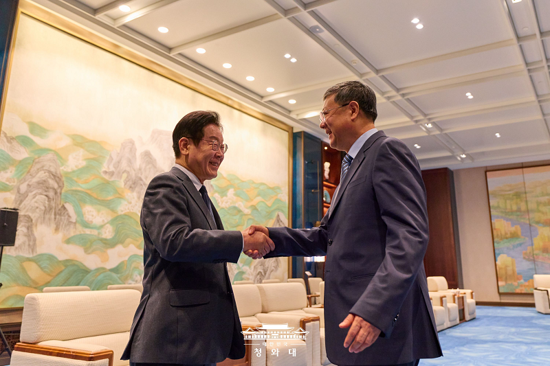이재명 대통령 천지닝 상하이 당서기 접견 이미지