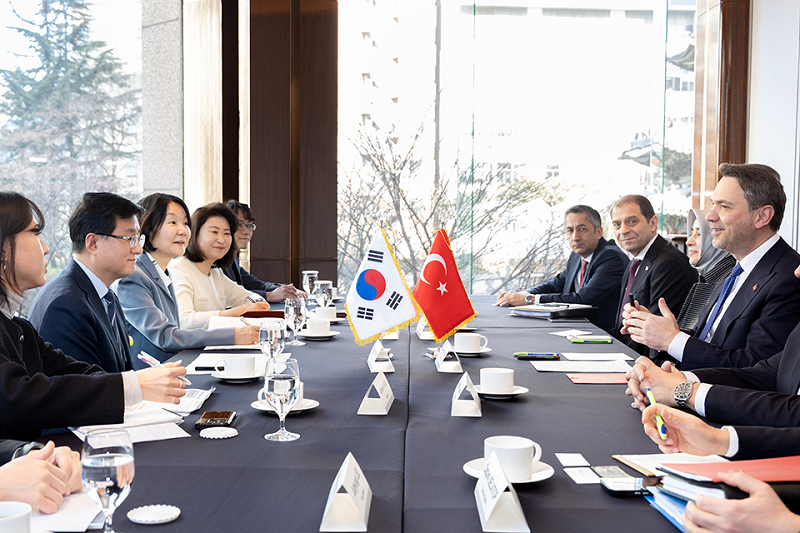 김성환 기후에너지환경부 장관, 튀르키예 에너지천연자원부 장관 면담