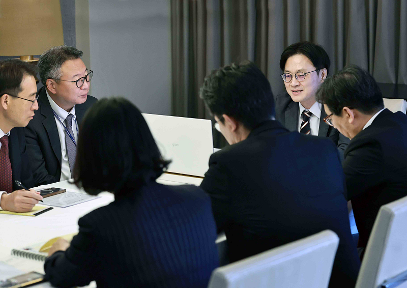 빌 해거티 미국 상원의원 면담