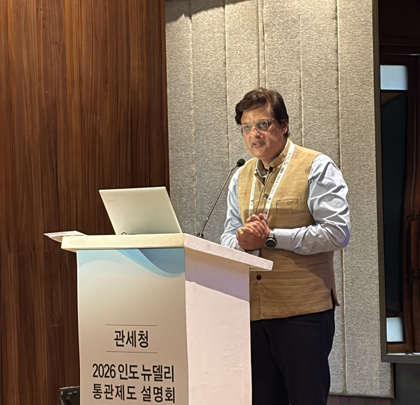 뉴델리 항공화물수입 통관담당 세관장
