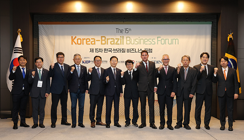 단체 기념 촬영